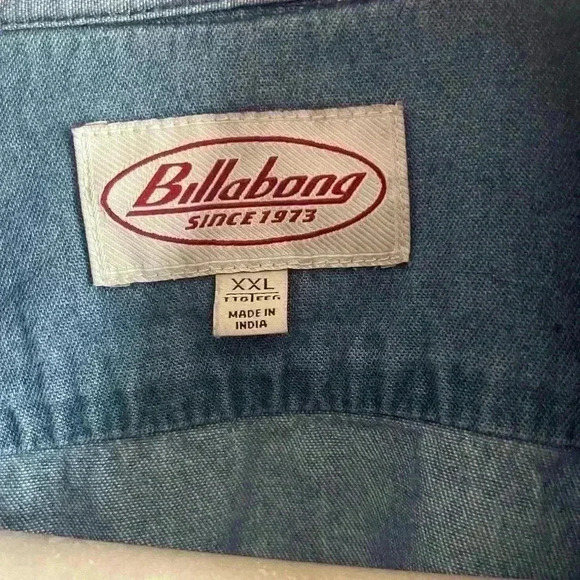 Billabong denim button up - Picture 2 of 3